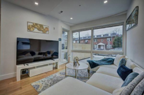 Modern, Gorgeous & Luxury Gem - 5 Stars Location